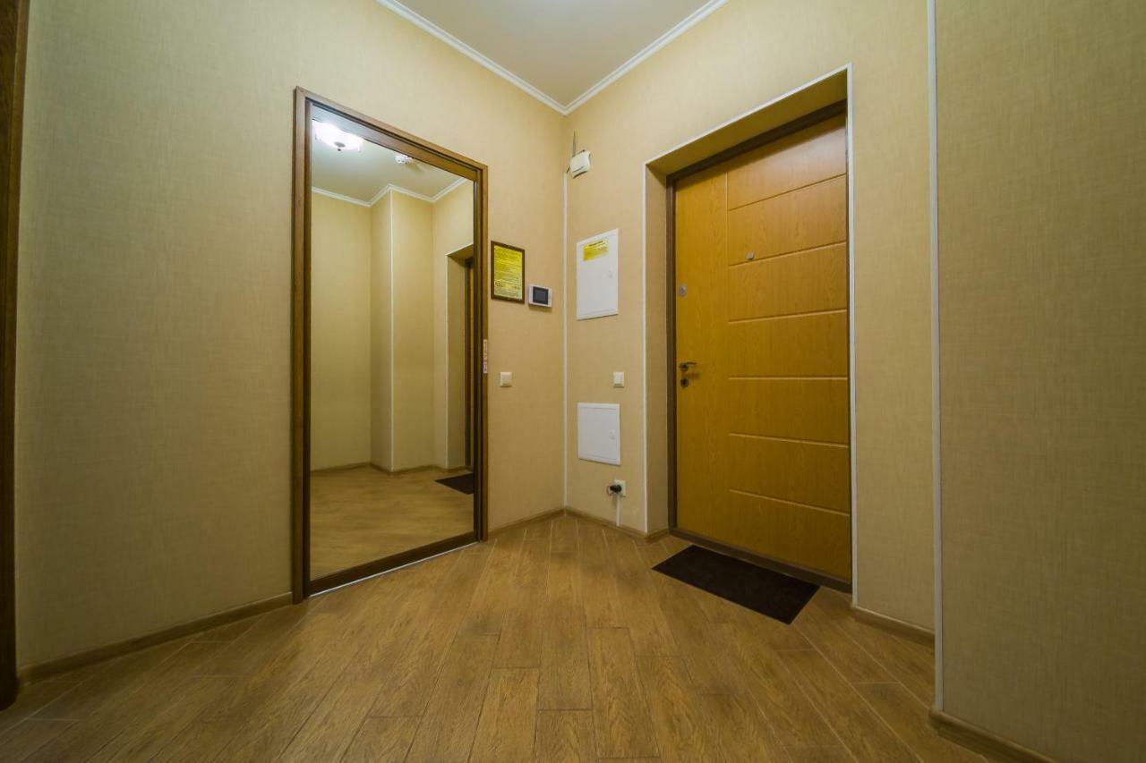 Kvartirkoff Na Bogatirskaya 6A, 2 Floor เคียฟ ภายนอก รูปภาพ